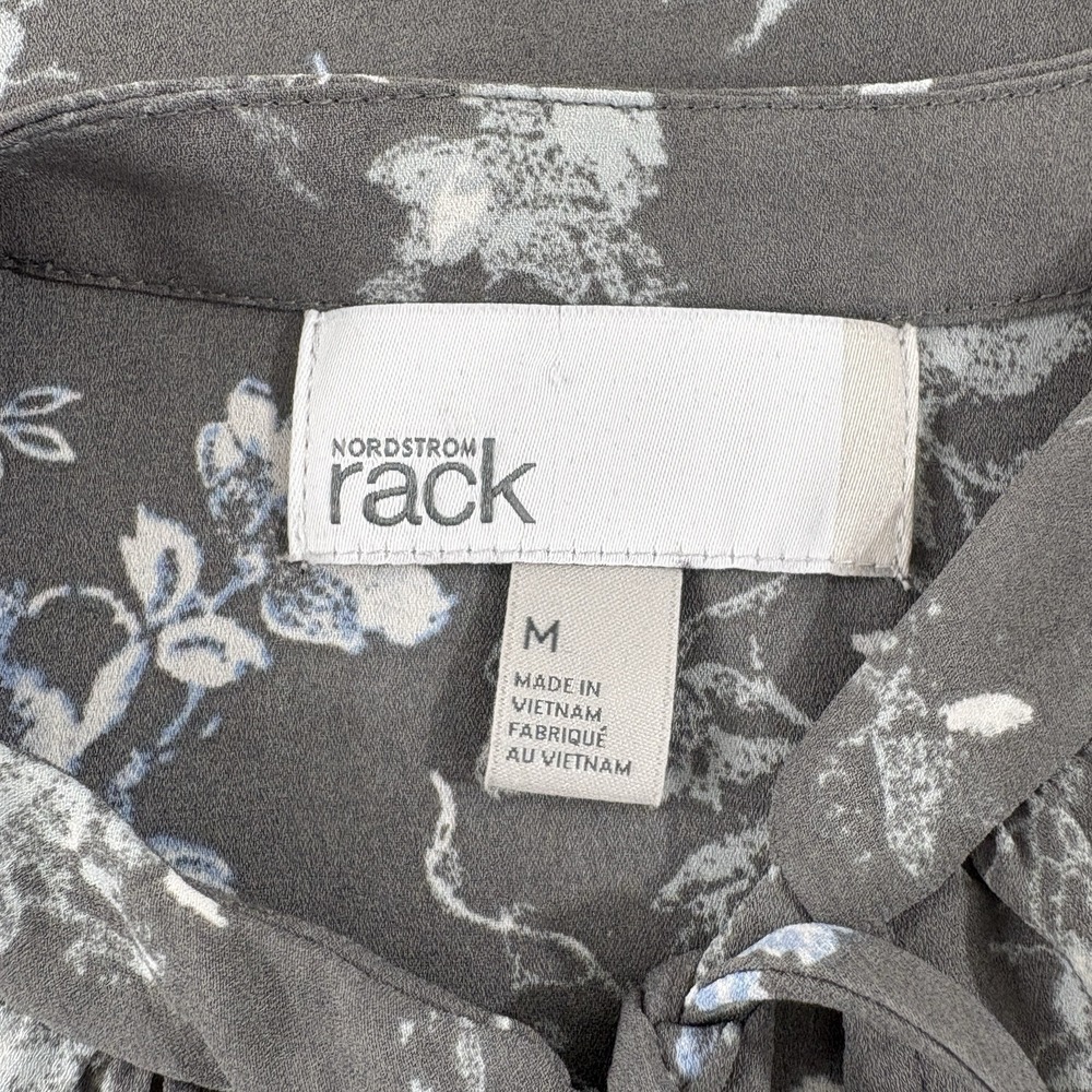 Nordstrom Rack Blouse Women Medium Gray Floral Romantic Cottage Boho Soft Girl - Picture 7 of 9